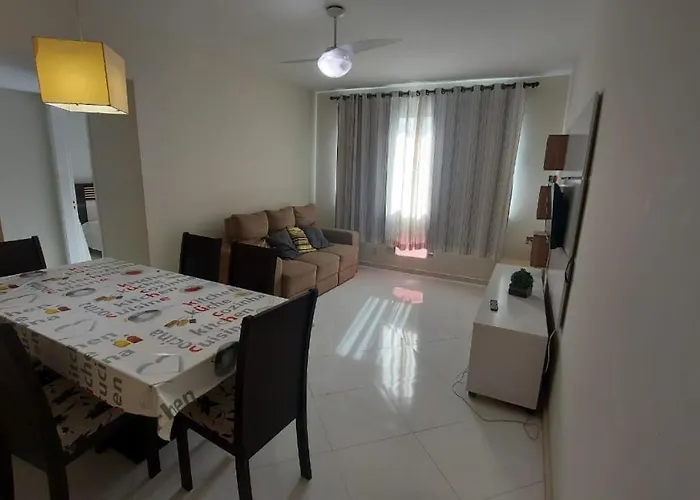 APARTAMENTO BEIRA MAR- Praia do Forte EXCELENTE PARA TEMPORADA!!